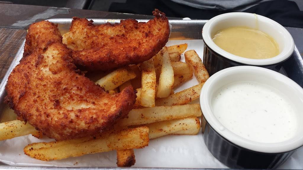 American Junkie | night club | 68 Pier Ave, Hermosa Beach, CA 90254, USA | 3103764412 OR +1 310-376-4412