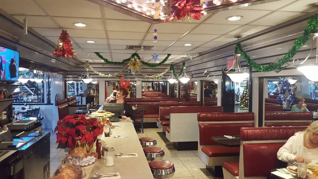 Mikes Olympic Grill Diner | restaurant | 2229, 1637 Forest Ave, Staten Island, NY 10302, USA | 7184428685 OR +1 718-442-8685