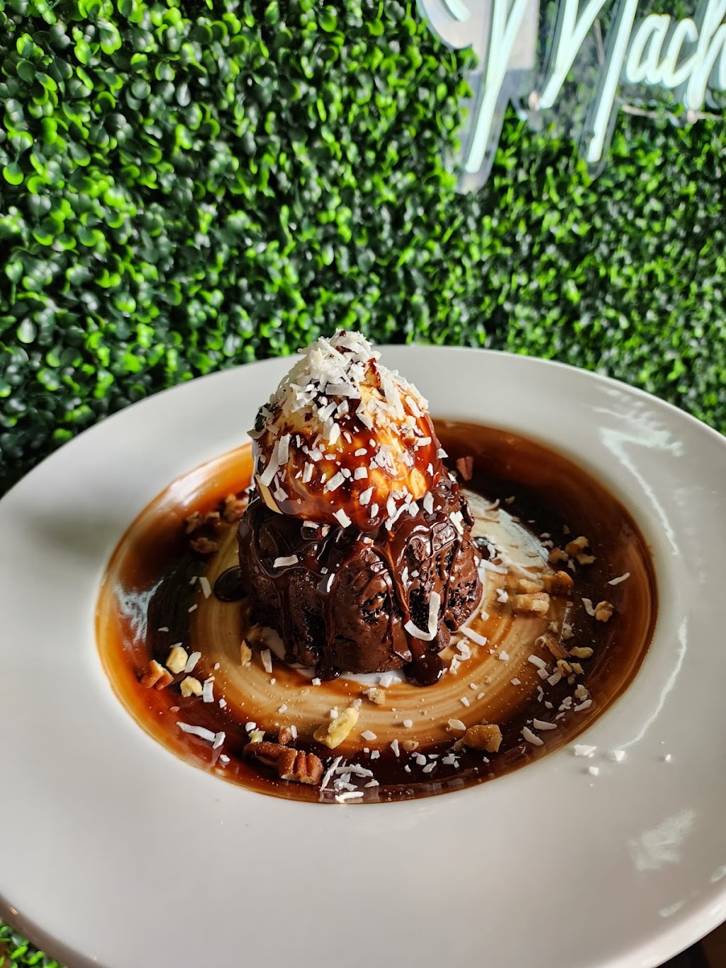 OCHO 80 | restaurant | 3100 W Wall St, Midland, TX 79701, USA | 4322427700 OR +1 432-242-7700