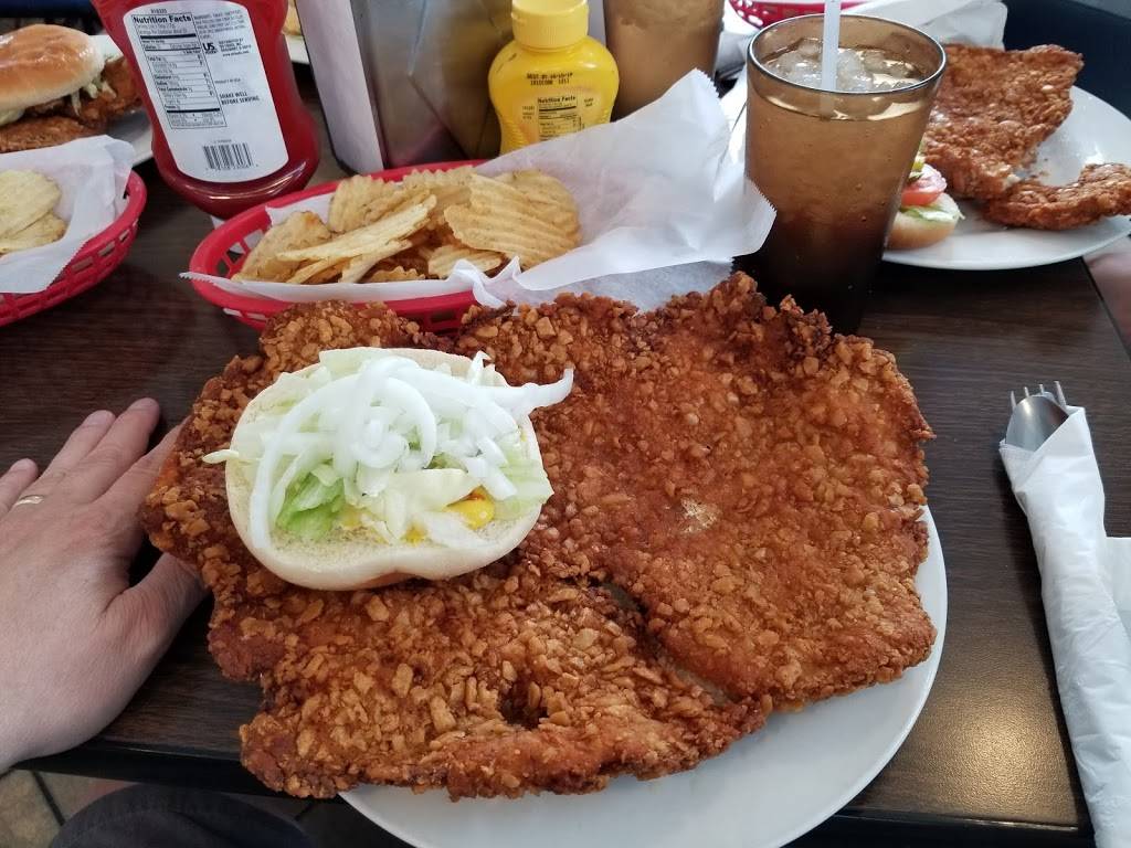 Rays Drive In | restaurant | 1900 N Courtland Ave, Kokomo, IN 46901, USA | 7654523625 OR +1 765-452-3625