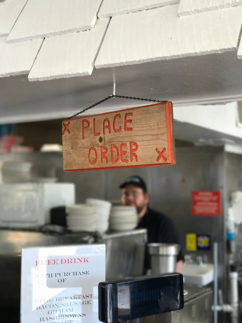 Town Topic Hamburgers Mission KS | restaurant | 6018 Johnson Dr, Mission, KS 66202, USA | 9133628830 OR +1 913-362-8830