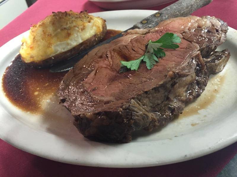 Sweet Basil Restaurant | restaurant | 1012 U.S. 9, Queensbury, NY 12804, USA | 5187925300 OR +1 518-792-5300