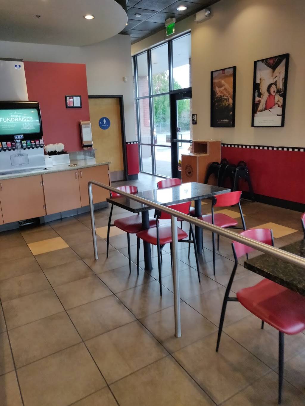 Panda Express | restaurant | 2510 Columbia House Blvd, Vancouver, WA 98661, USA | 3607503689 OR +1 360-750-3689