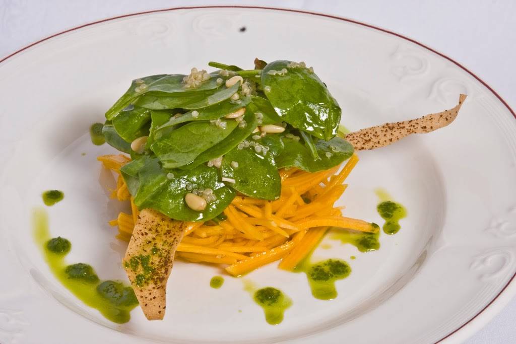 Restaurant La Maison Chez Nous | restaurant | 847 Rue Mountain, Granby, QC J2H 0L5, Canada | 4503722991 OR +1 450-372-2991