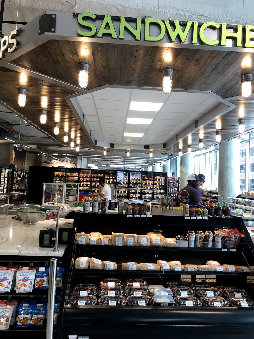 Maurer’s Urban Market | meal takeaway | 777 N Van Buren St, Milwaukee, WI 53202, USA | 4146352770 OR +1 414-635-2770