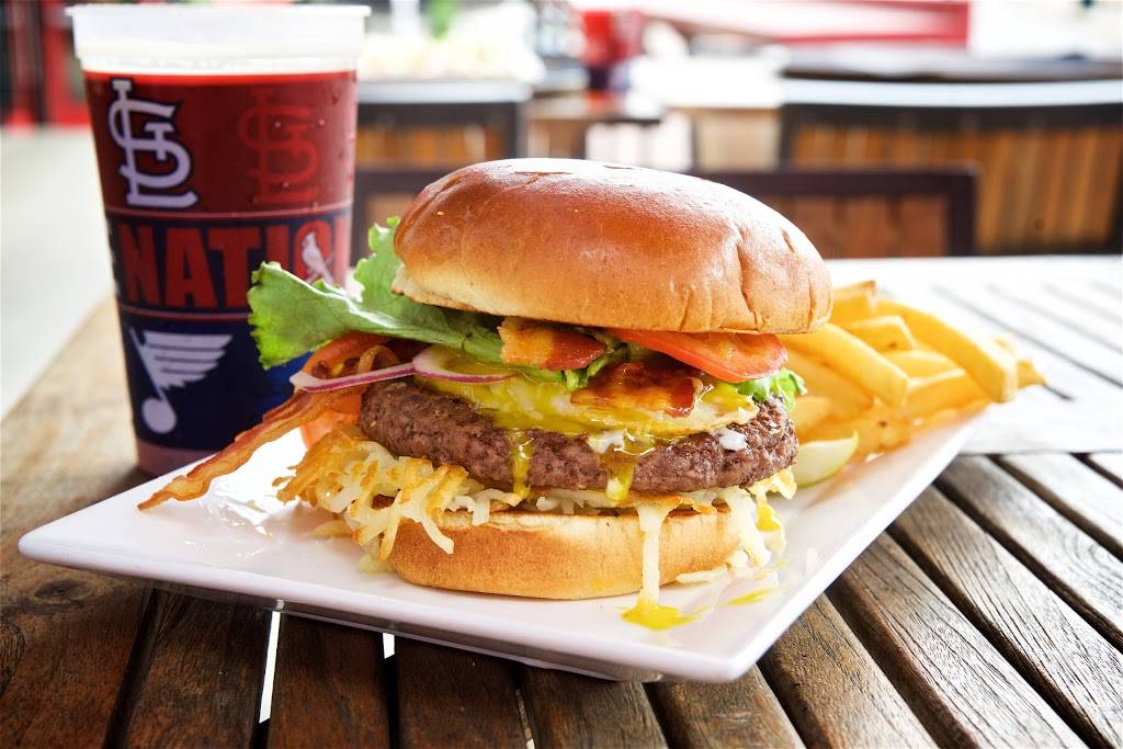 Cardinals Nation | restaurant | 601 Clark Street, St. Louis, MO 63102, USA | 3143459880 OR +1 314-345-9880