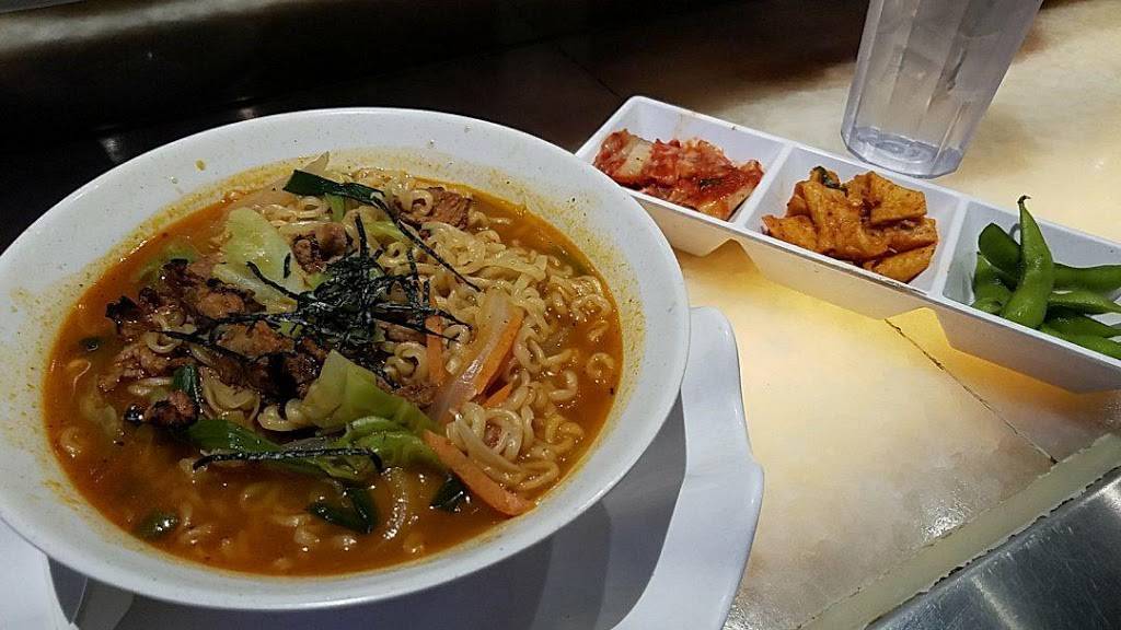 Azian | restaurant | 15 N Alvernon Way, Tucson, AZ 85711, USA | 5207778311 OR +1 520-777-8311