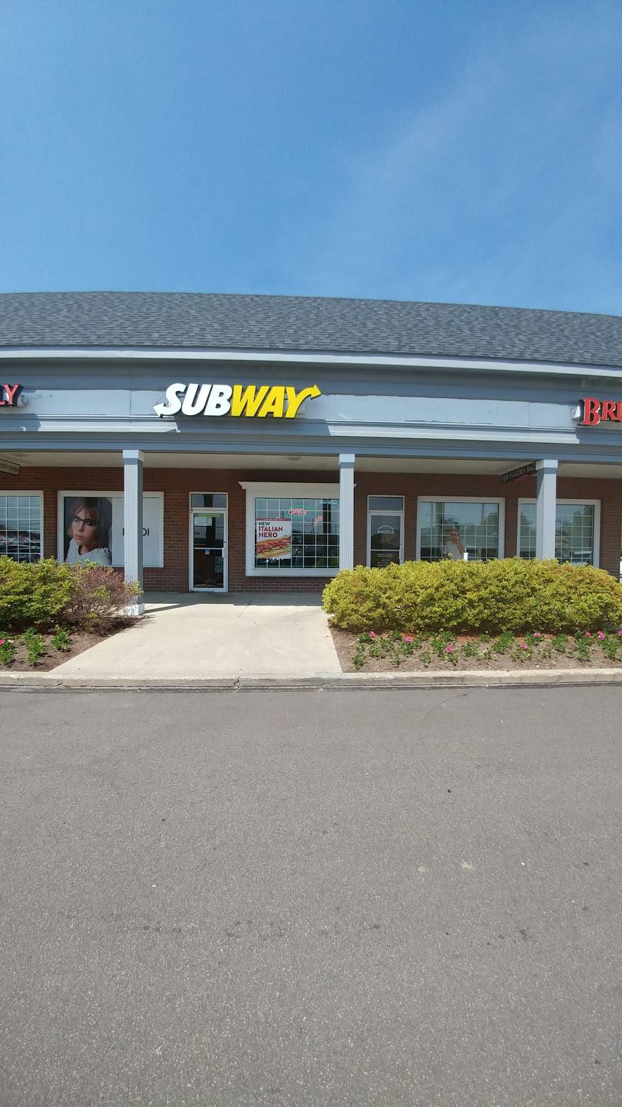 Subway | restaurant | 5900 Som Center Rd, Willoughby, OH 44094, USA | 4405164500 OR +1 440-516-4500