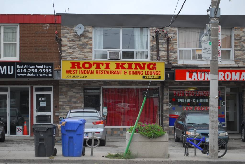 Roti King West Indian Restaurant | restaurant | 1688 Eglinton Ave W, York, ON M6E 2H5, Canada | 4167835665 OR +1 416-783-5665