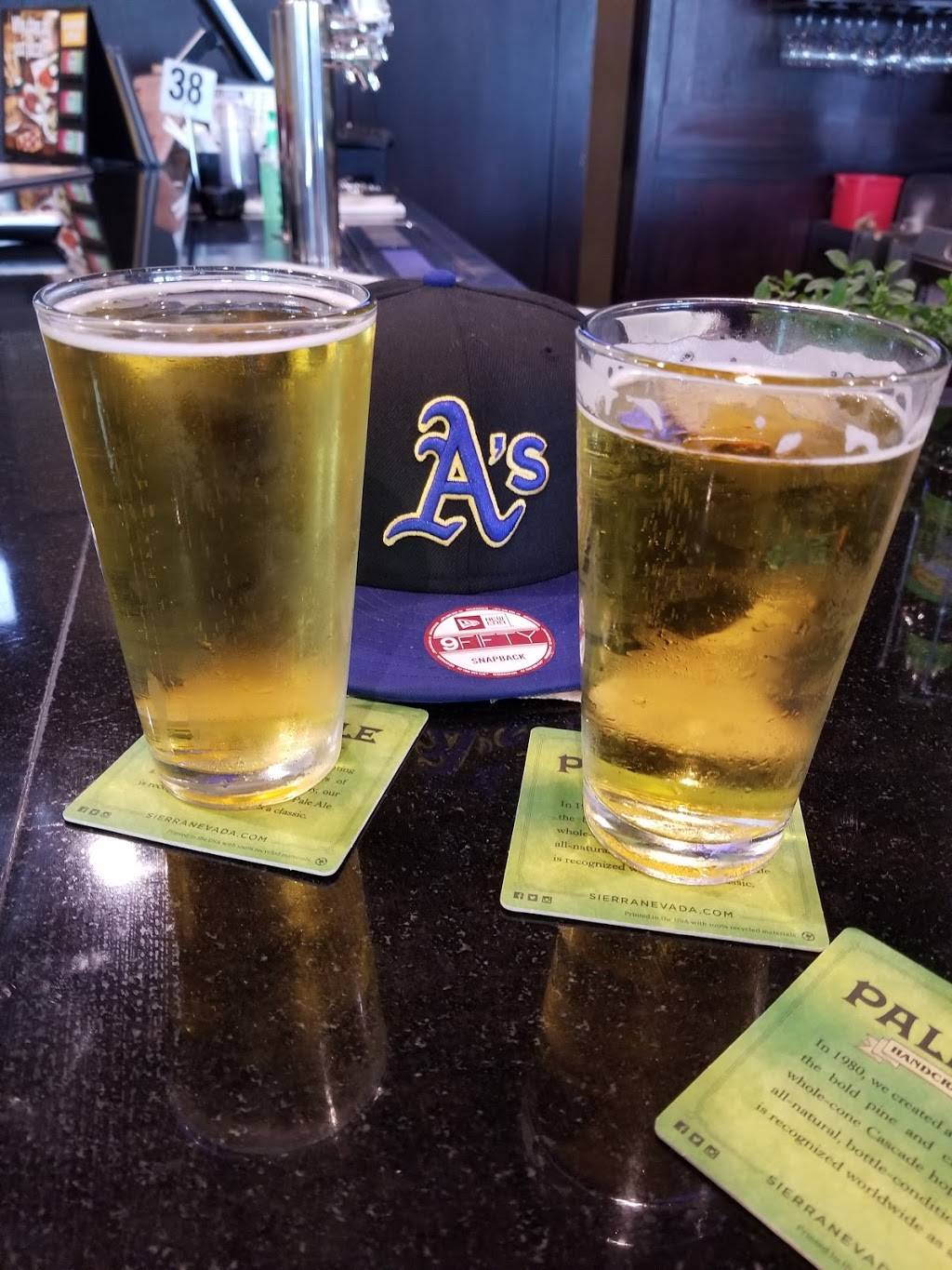 Round Table Clubhouse | meal delivery | 3848 McHenry Ave #145, Modesto, CA 95356, USA | 2095269904 OR +1 209-526-9904