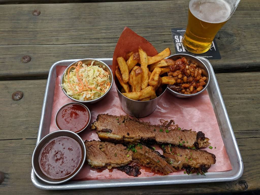 Beertown Public House | restaurant | 561 Hespeler Rd #1A, Cambridge, ON N1R 6J4, Canada | 5196290288 OR +1 519-629-0288