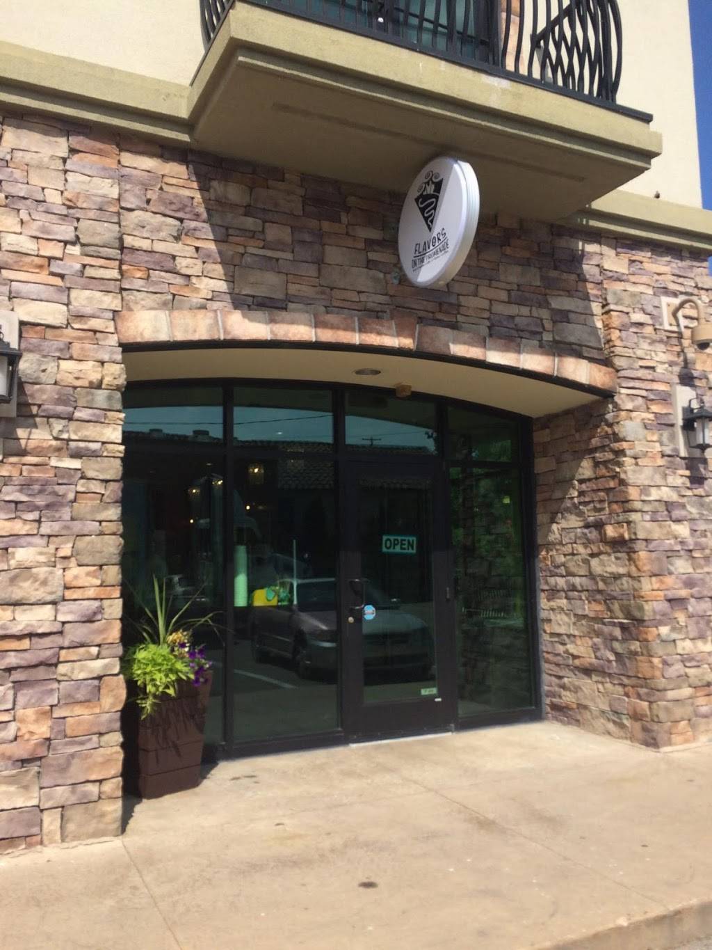 Flavors on the Promenade | restaurant | 8 E Bridge St NE, Rockford, MI 49341, USA | 6168840964 OR +1 616-884-0964