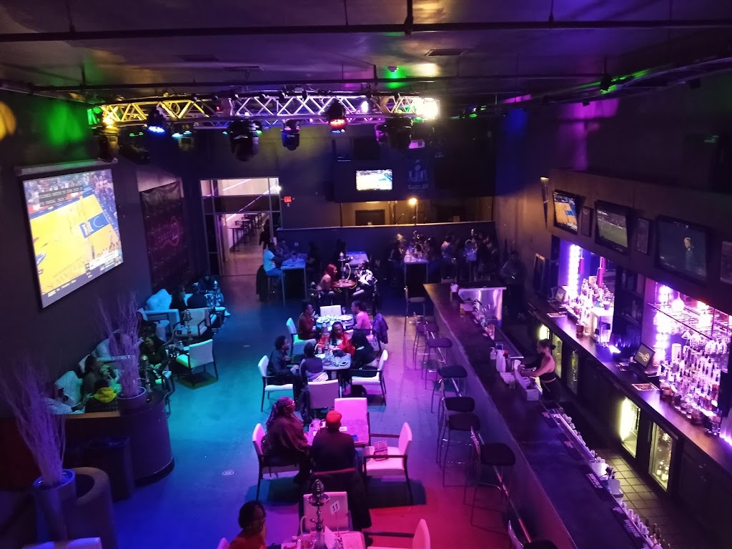 Three12 Sports Lounge | restaurant | 312 Market St, Philadelphia, PA 19106, USA | 2158639662 OR +1 215-863-9662