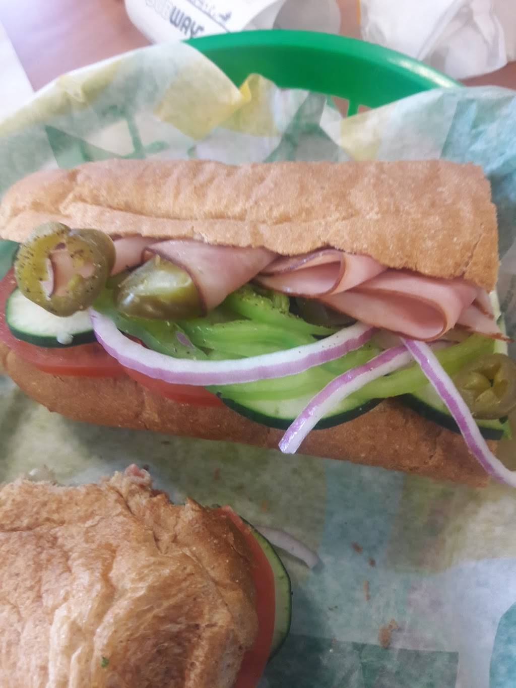 Subway Restaurants | restaurant | 6020 Paseo Del Norte, Carlsbad, CA 92009, USA | 7604319134 OR +1 760-431-9134