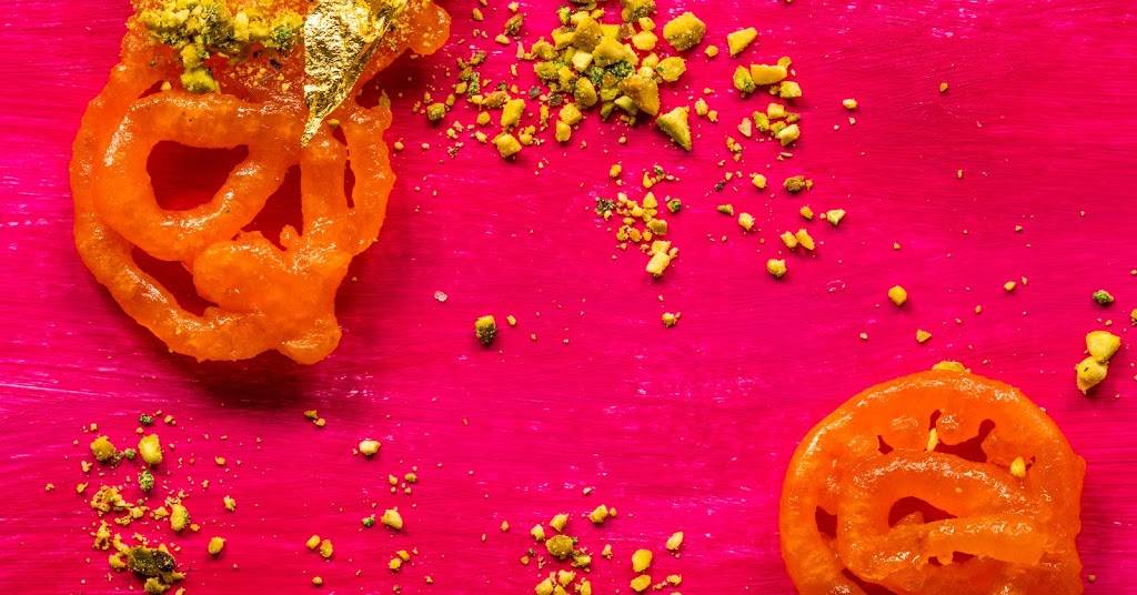 Paratta | restaurant | 672 S Santa Fe Ave, Los Angeles, CA 90021, USA | 2137854748 OR +1 213-785-4748