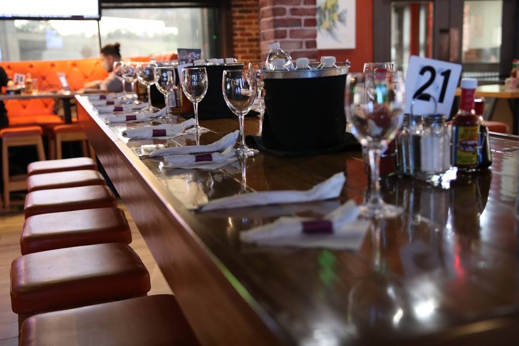 Mariscos yucatan | restaurant | 10510 Northwest Fwy, Houston, TX 77092, USA | 8329257659 OR +1 832-925-7659