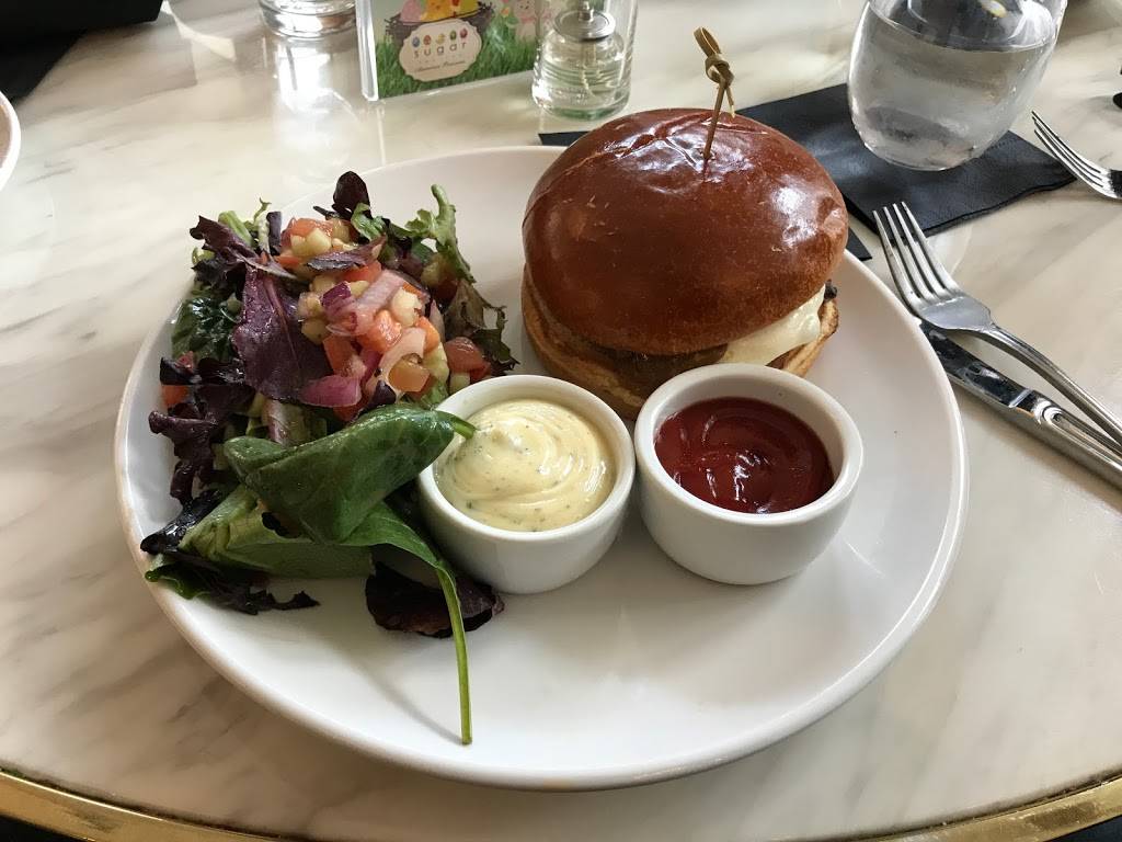 Sugar Factory Bellevue | restaurant | 11111 NE 8th St #120, Bellevue, WA 98004, USA | 4254540313 OR +1 425-454-0313