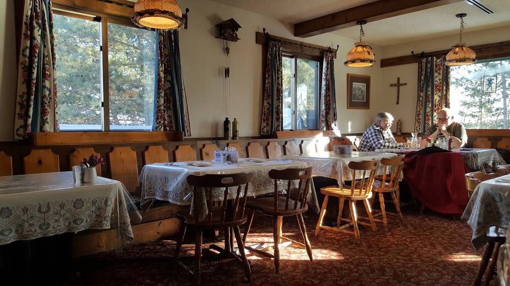 Gasthaus Bavarian Hunter | restaurant | 8390 Lofton Ave N, Stillwater, MN 55082, USA | 6514397128 OR +1 651-439-7128