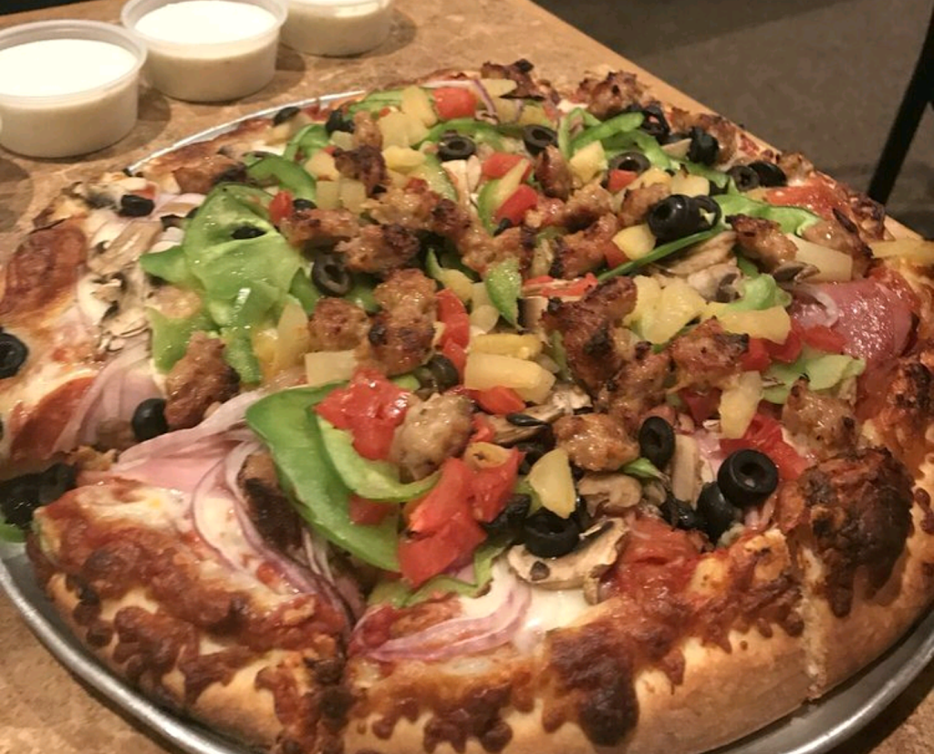 Upper Crust Pizza | restaurant | 1330 E Vista Way, Vista, CA 92084, USA | 7609410081 OR +1 760-941-0081