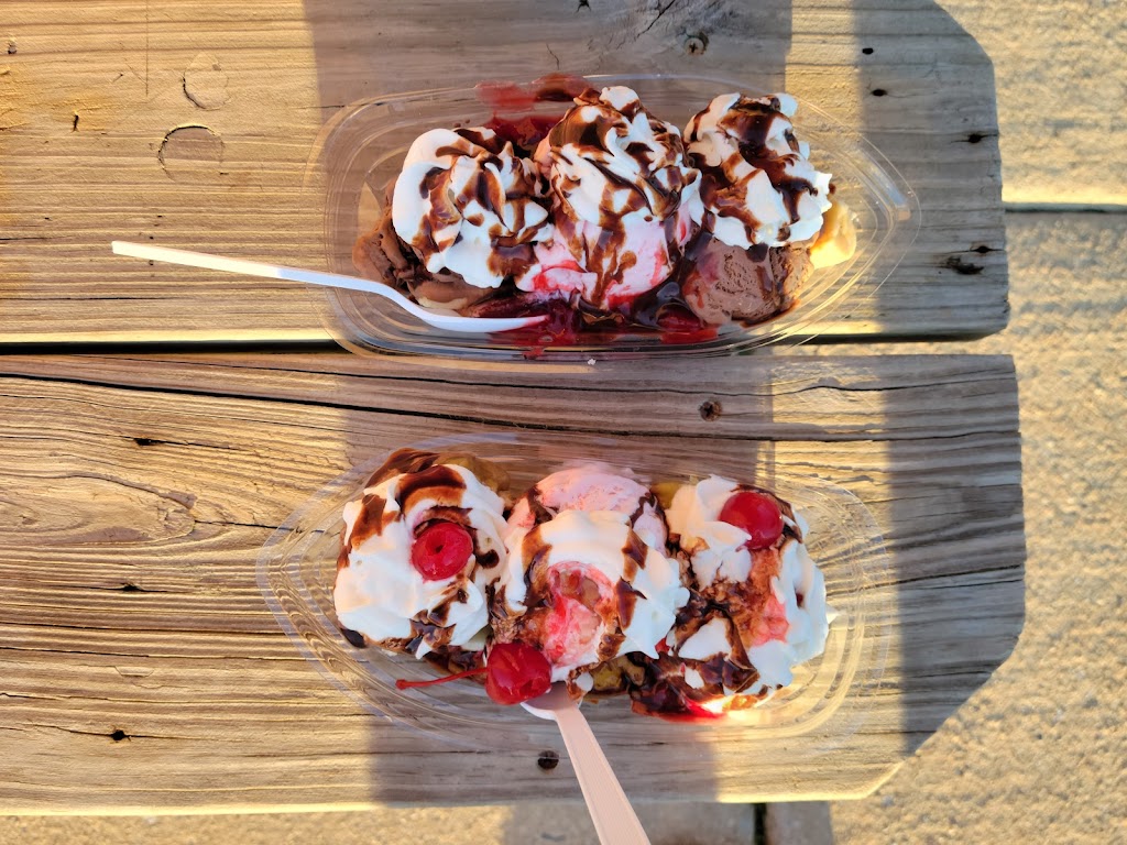 Mimi & Papas Gourmet Popcorn and Homemade Ice Cream | meal takeaway | 324 Village Rd NE D, Leland, NC 28451, USA | 9104081170 OR +1 910-408-1170