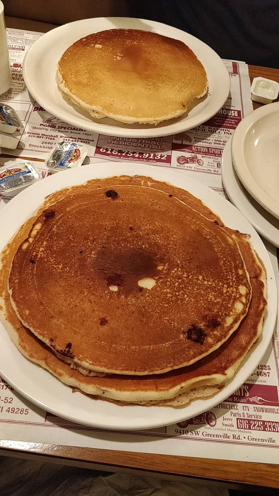 Margos Family Restaurant | restaurant | 215 S Lafayette St, Greenville, MI 48838, USA | 6167540327 OR +1 616-754-0327