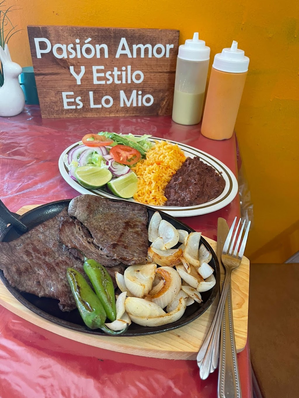 Comida casera guerrerense Azteca | restaurant | 1230 Alpharetta St, Roswell, GA 30075, USA | 7623838426 OR +1 762-383-8426