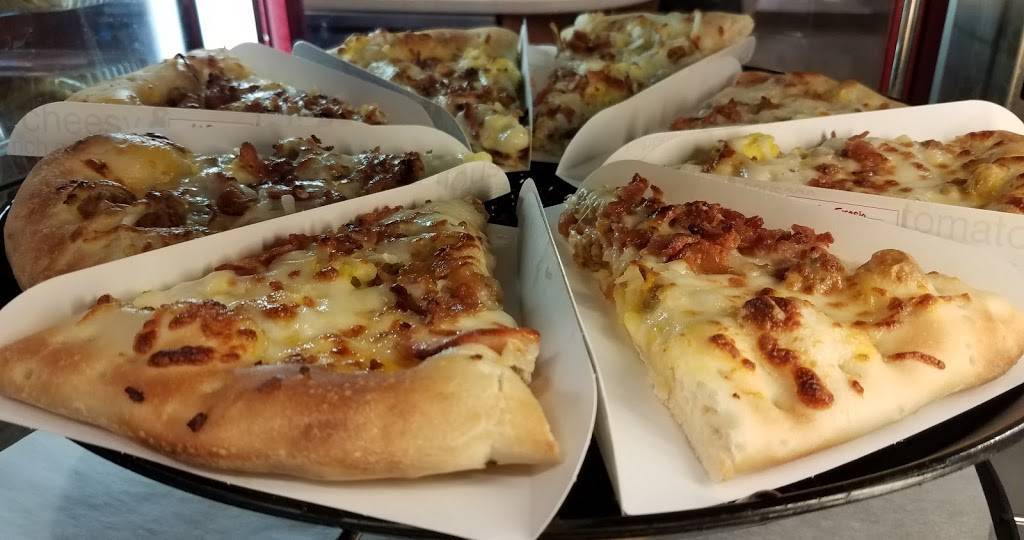 Kum & Go | meal takeaway | 8050 Fountain Mesa Rd, Fountain, CO 80817, USA | 7193829018 OR +1 719-382-9018