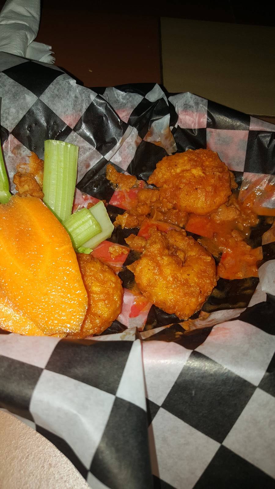 Champs Sports Bar & Grill | restaurant | 3338, 6645 Florida Ave S, Lakeland, FL 33813, USA | 8636475900 OR +1 863-647-5900