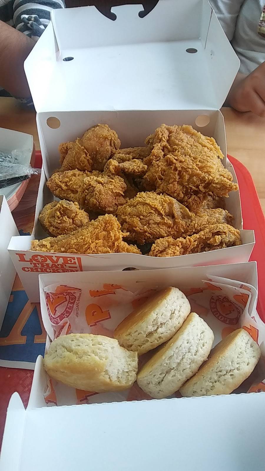 Popeyes Louisiana Kitchen | restaurant | 5715 Normandy Blvd, Jacksonville, FL 32205, USA | 9047812636 OR +1 904-781-2636