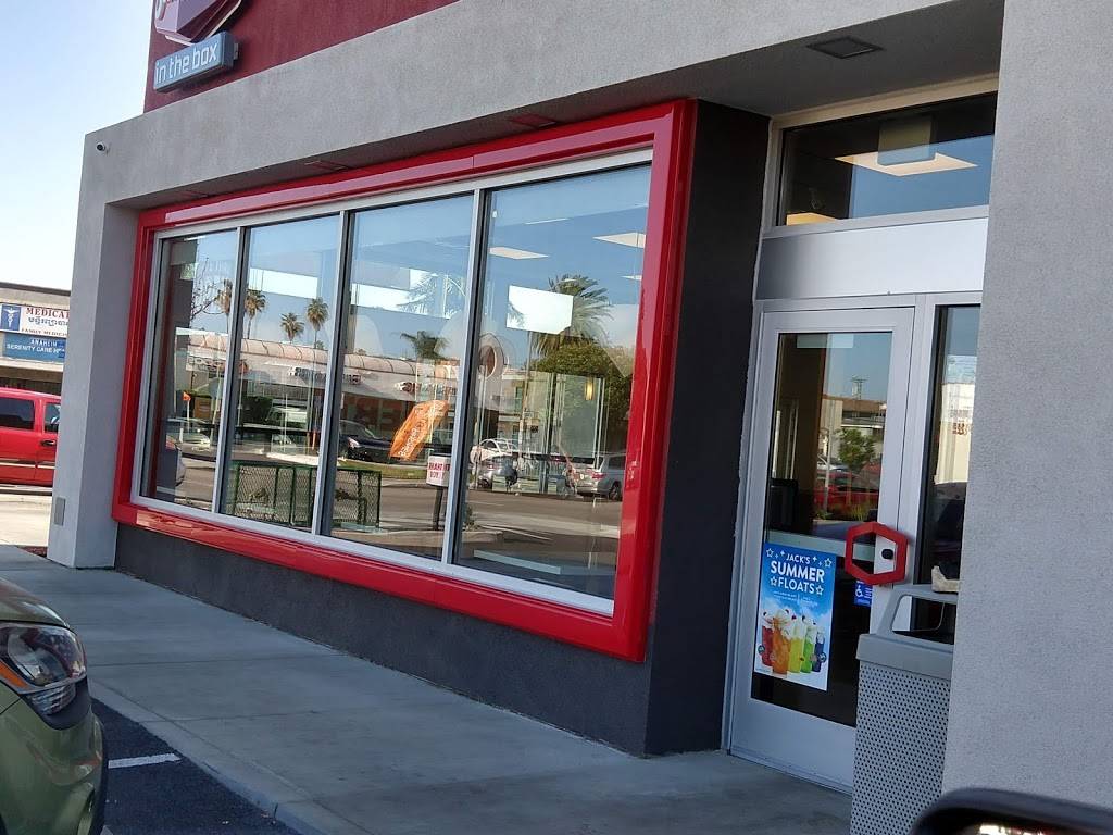 Jack in the Box | restaurant | 2101 E Anaheim St, Long Beach, CA 90804, USA | 5624398958 OR +1 562-439-8958