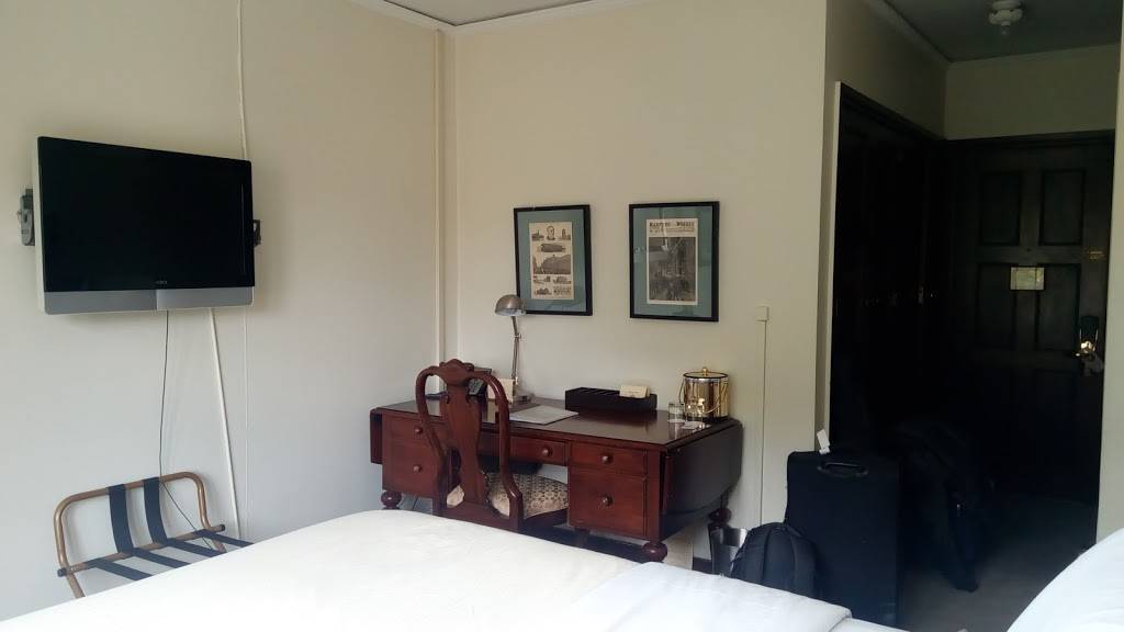 Quadrangle Club | night club | 1155 E 57th St, Chicago, IL 60637, USA | 7737022550 OR +1 773-702-2550