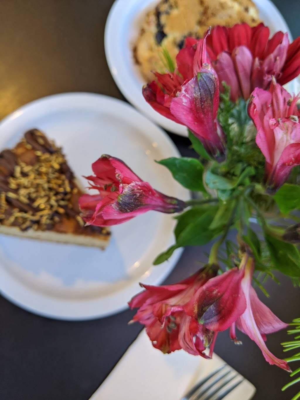 The Noshery | bakery | 4994 Lowell Blvd, Denver, CO 80221, USA | 7205243893 OR +1 720-524-3893