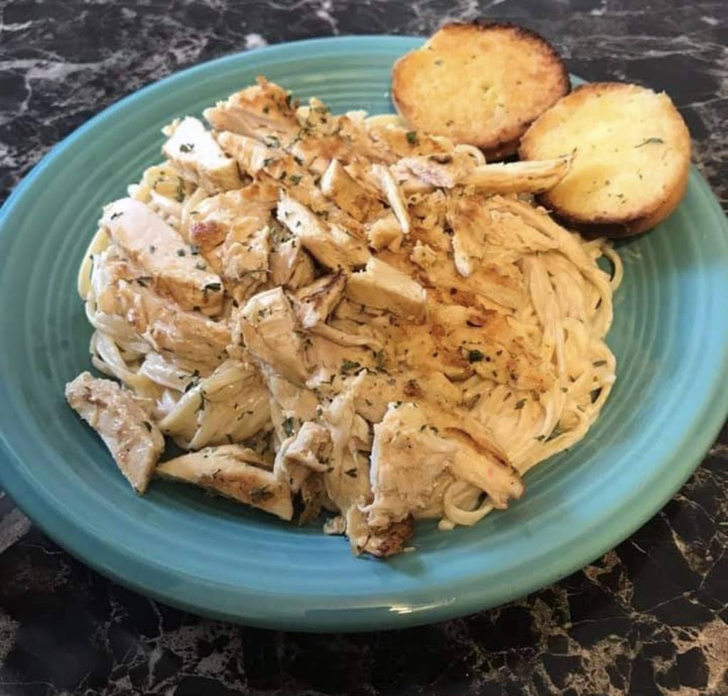 Yummy’s Deli & Restaurant | restaurant | 1527 Clinton St, Buffalo, NY 14206, USA | 7168228630 OR +1 716-822-8630