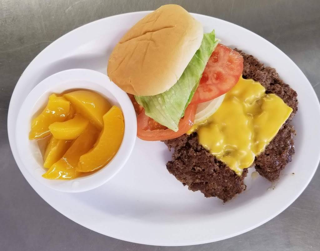 Crossroads 46 Diner | restaurant | 661 W Morgan St, Spencer, IN 47460, USA | 8128292224 OR +1 812-829-2224