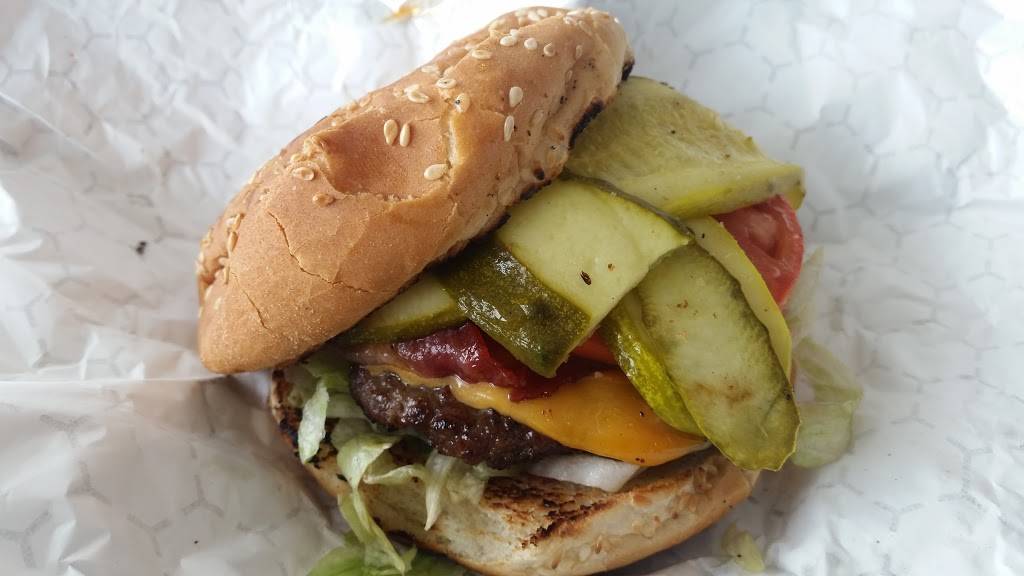 Burger Station | restaurant | 5444 5th Side Rd, Cookstown, ON L0L 1L0, Canada | 7054581592 OR +1 705-458-1592