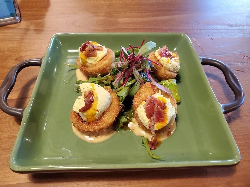 Fixins Soul Kitchen | restaurant | 3428 3rd Ave, Sacramento, CA 95817, USA | 9169997685 OR +1 916-999-7685