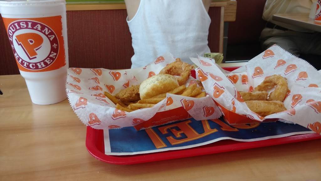 Popeyes Louisiana Kitchen | restaurant | 9177 Atlee Rd, Mechanicsville, VA 23116, USA | 8045697740 OR +1 804-569-7740
