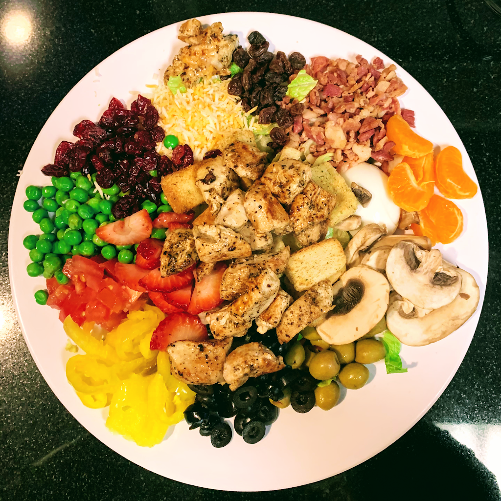 Willow Pond Golf Course | restaurant | 808 Golfcourse Rd, Rantoul, IL 61866, USA | 2178939000 OR +1 217-893-9000