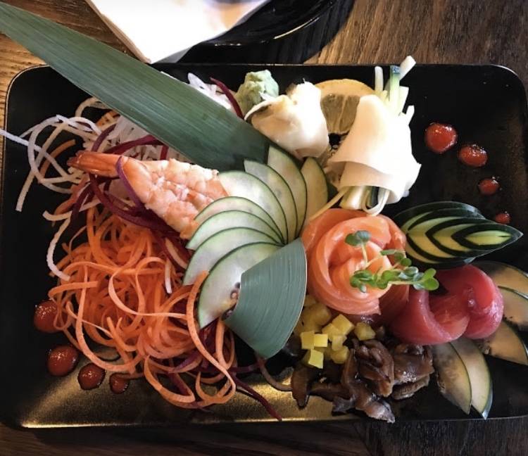 Sushi Place | restaurant | 4701 W Lawrence Ave, Chicago, IL 60630, USA | 7739304101 OR +1 773-930-4101