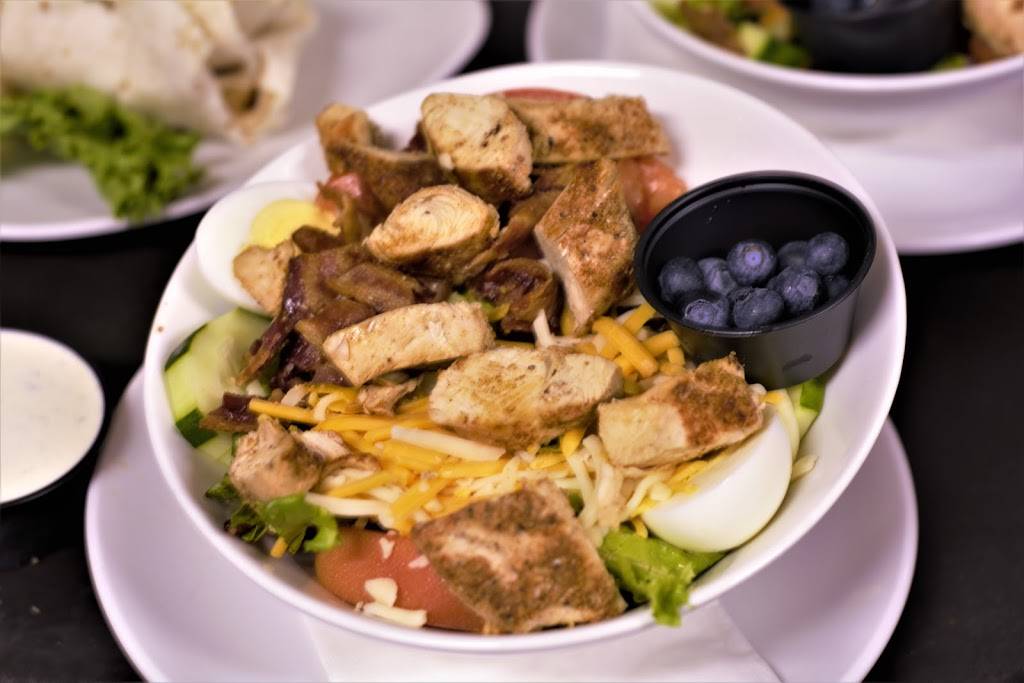 Freight Yard Restaurant & Pub | meal takeaway | 1 Furnace St, Heritage State Park Building 3, North Adams, MA 01247, USA | 4136636547 OR +1 413-663-6547