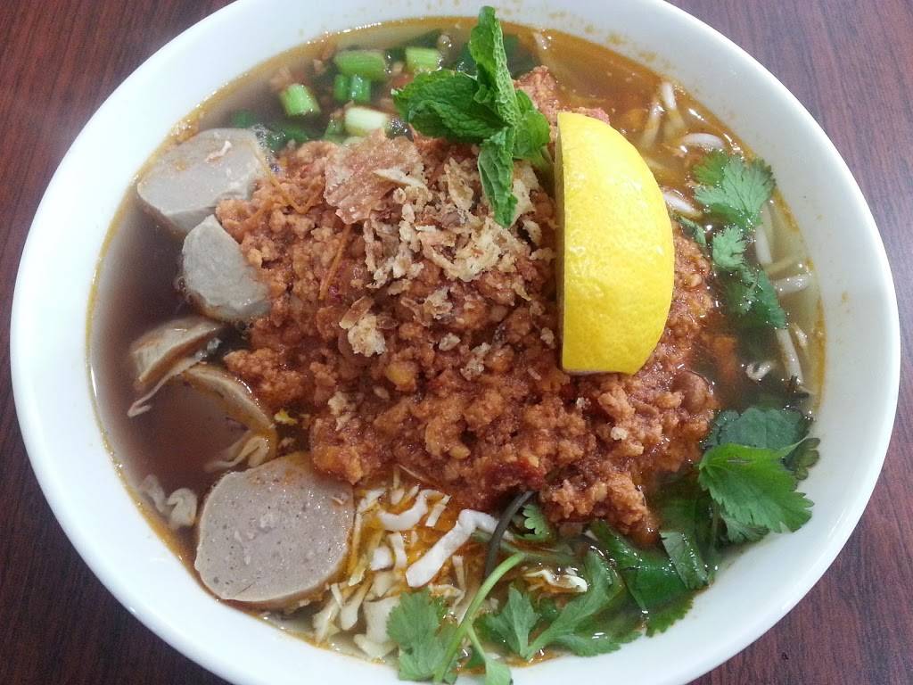 Noodles Pho Me | restaurant | 377 Bancroft Ave, San Leandro, CA 94577, USA | 5108505080 OR +1 510-850-5080