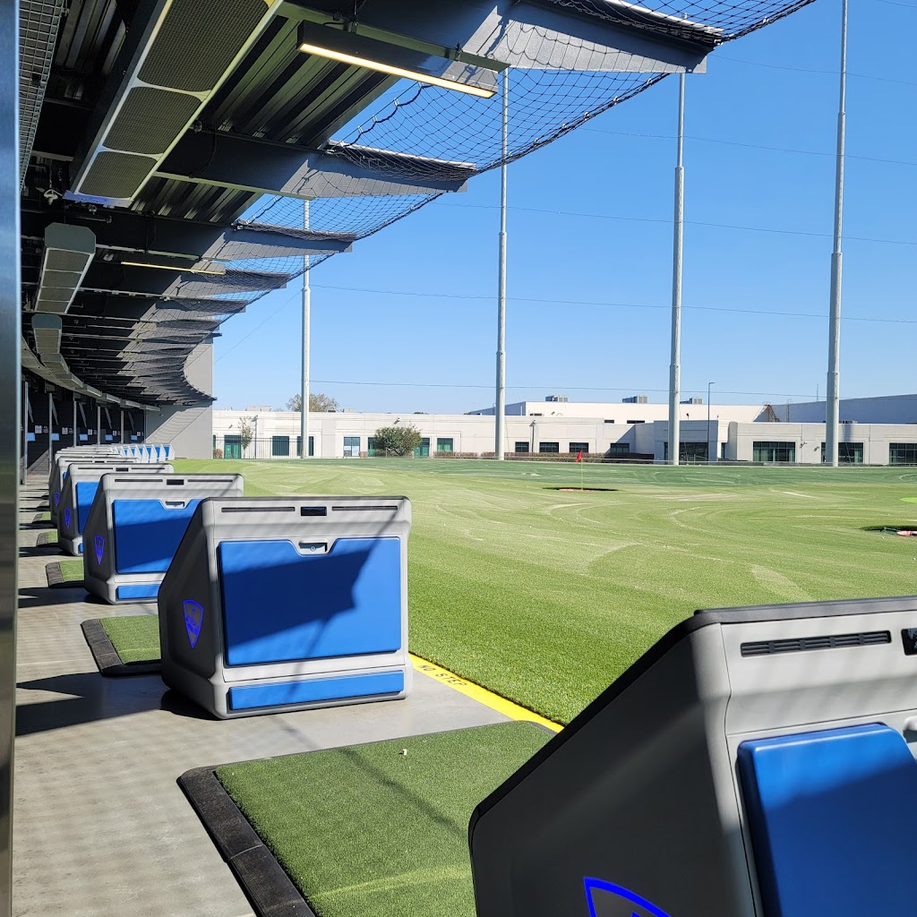 Topgolf | restaurant | 120 Sockanosset Cross Rd, Cranston, RI 02920, USA | 4015375140 OR +1 401-537-5140