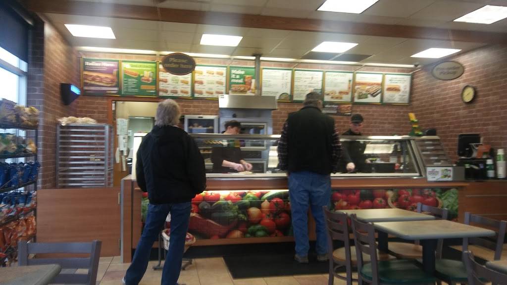 Subway | restaurant | 4475 Alden Nash Ave SE, Lowell, MI 49331, USA | 6168978237 OR +1 616-897-8237