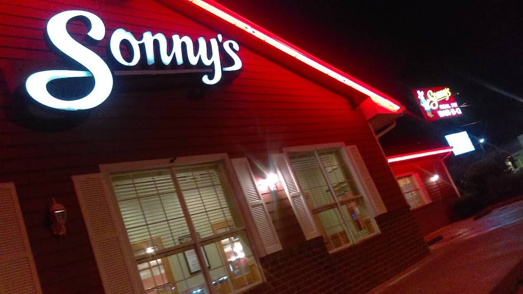 Sonnys BBQ | restaurant | 5239 SE Abshier Blvd, Belleview, FL 34420, USA | 3523475400 OR +1 352-347-5400