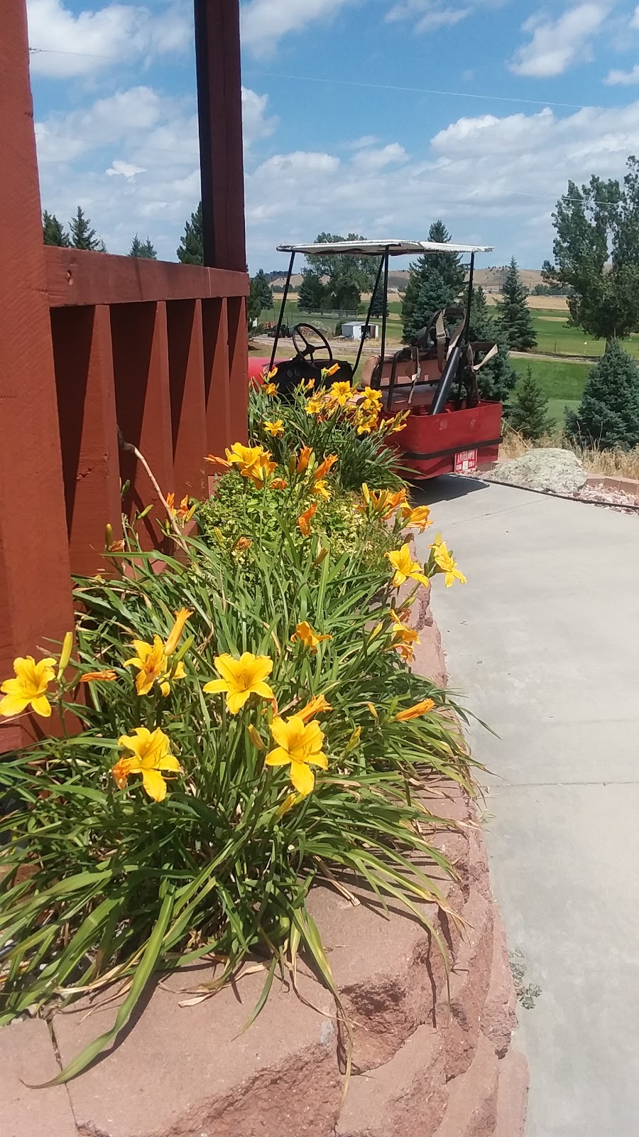 Douglas Community Club | restaurant | 64 Golf Course Rd, Douglas, WY 82633, USA | 3073584653 OR +1 307-358-4653