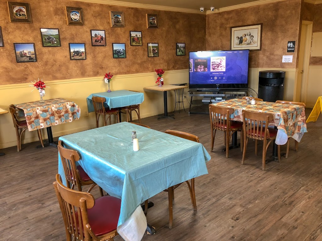 Kennys Cafe | restaurant | 950 S Manthey Rd, Lathrop, CA 95330, USA | 2099447211 OR +1 209-944-7211