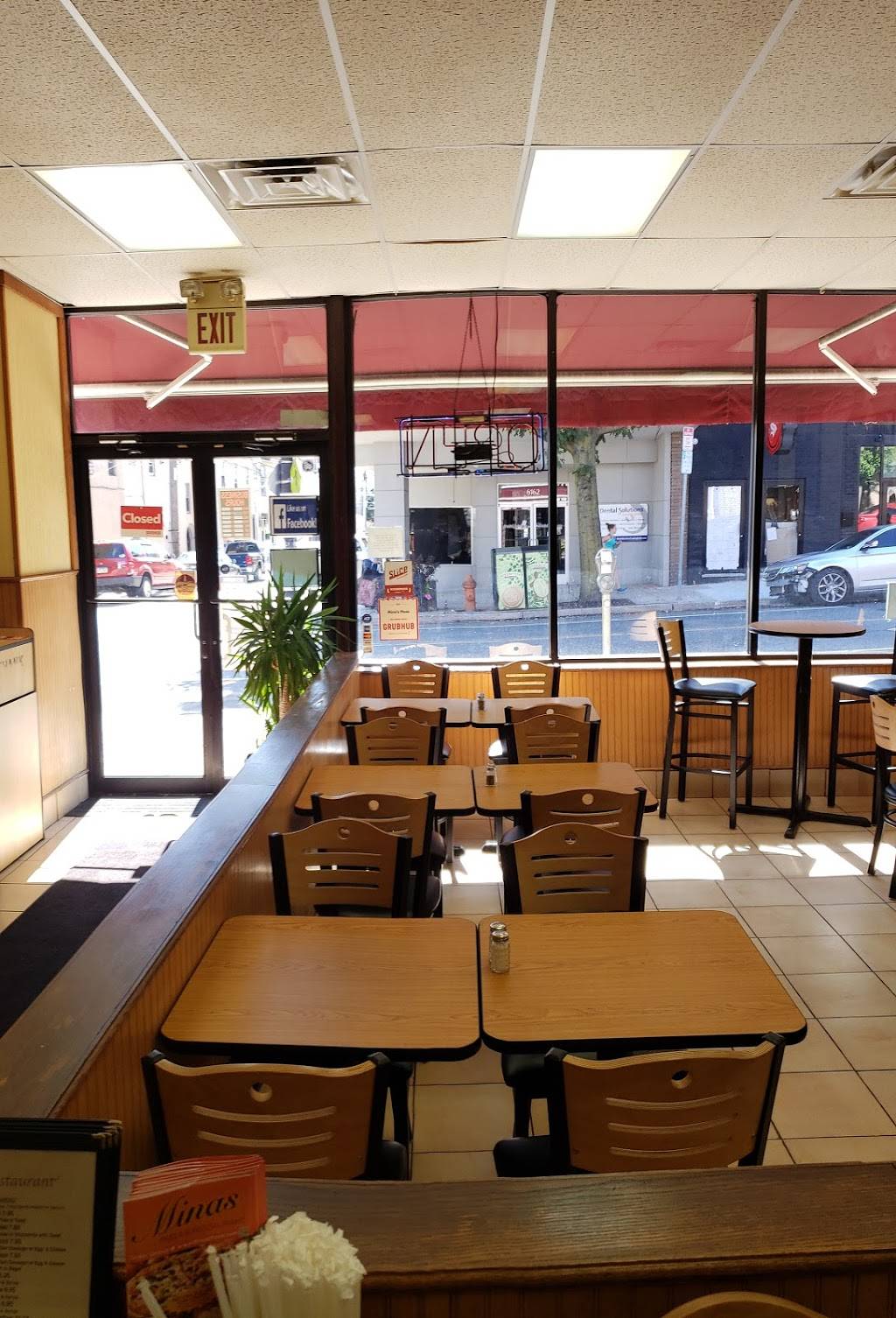 Minas Pizza & Restaurant | restaurant | 6151 Ridge Ave, Philadelphia, PA 19128, USA | 2154827010 OR +1 215-482-7010