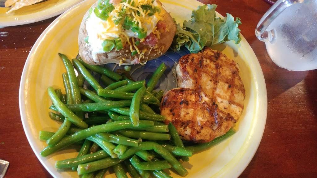 Fresh Market Restaurant | restaurant | 2255 E Wood St, Paris, TN 38242, USA | 7316441900 OR +1 731-644-1900