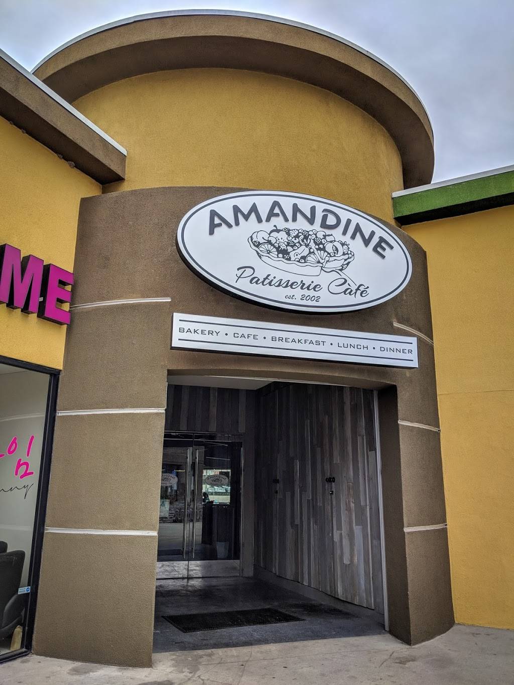 Amandine Patisserie Cafe | restaurant | 15420 S Western Ave unit c, Gardena, CA 90249, USA | 3107677992 OR +1 310-767-7992