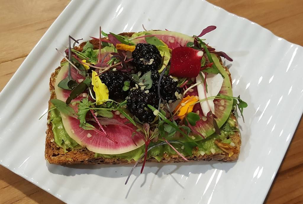 Earthcraft Juicery | cafe | 1909 W Gray St Ste B, Houston, TX 77019, USA | 8327675275 OR +1 832-767-5275